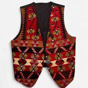 Turkish Cengiz Multicolor geometric patterned textured vest with button closure